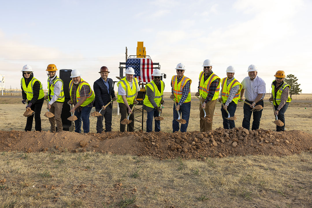 Leaders from PanTeXas Deterrence, LLC, the Pantex Field Office, and contractor Hensel Phelps